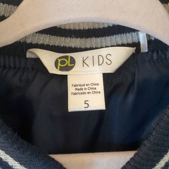 Boys blue quilted with grey sleeves jacket - Picture 5 of 7